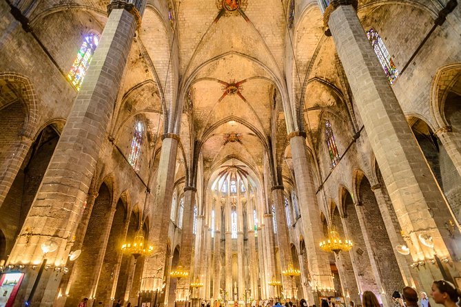 Barcelona e-Bike Tour: Gaudí & Old Town Small Group - What the 3 hours feels like, and how to prep