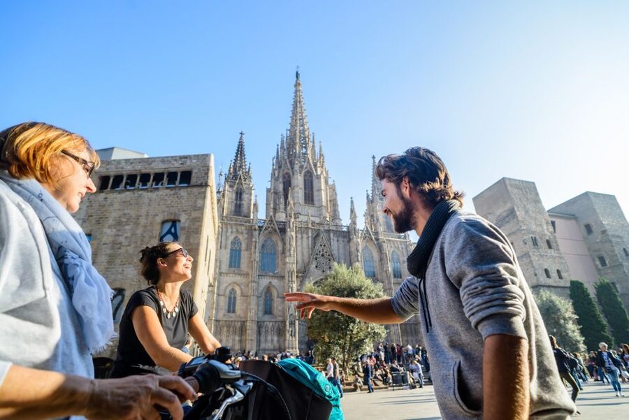 Barcelona eBike Tour with Wine and Tapas Experience - El Born: architecture and atmosphere with a guided lens