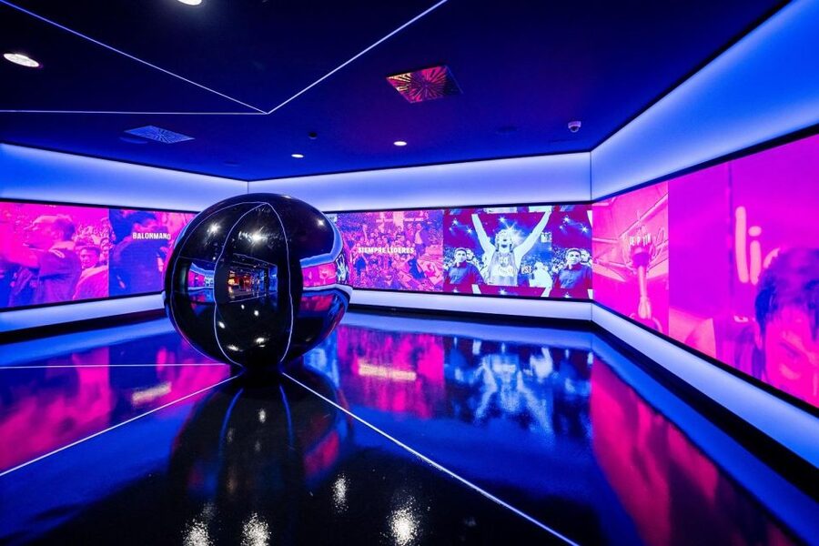 Barcelona: F.C. Barcelona Museum Immersive Guided Tour - Timing and pacing: how a 1 to 1.5 hour tour fits your day