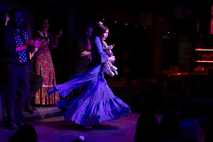 Barcelona: Flamenco Show with Drink at La Rambla - What the 55-minute show feels like in your seat