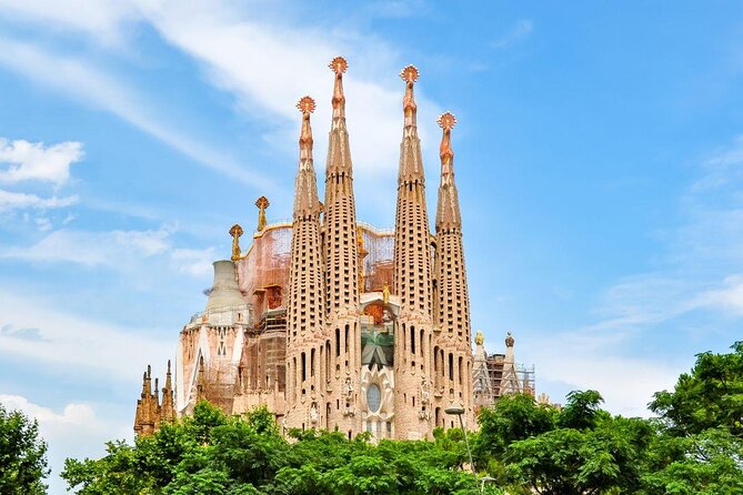 Barcelona Gaudi and Sagrada Familia Tour - Key things that make this tour work