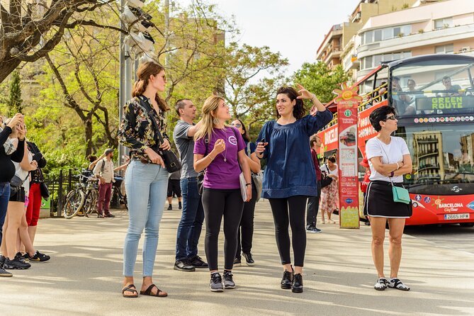 Barcelona Gaudi and Sagrada Familia Tour - Getting around: metro is part of the plan, not optional