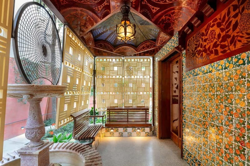Barcelona: Gaudi's Casa Vicens Skip-the-Line Entrance Ticket - Start Outside First: The Garden and Façade Details You Can Actually Enjoy