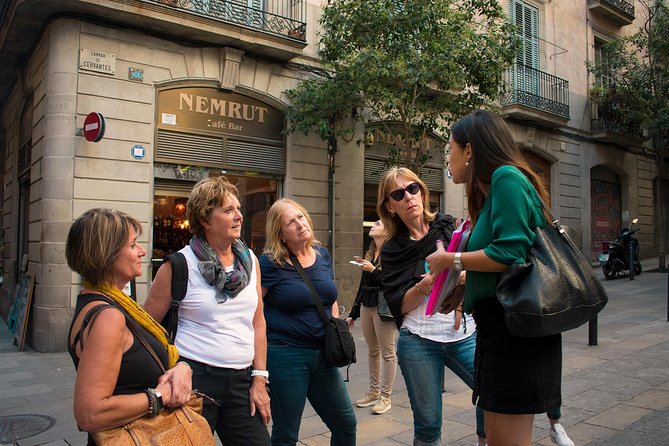 Barcelona Gothic Quarter's Deepest Secrets & Sangria - The Archivo Historico and Placa Sant Jaume: where power shows up