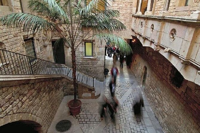 Barcelona: Gothic Quarter Walking Tour - The Jewish Quarter and the long shadow of conflict