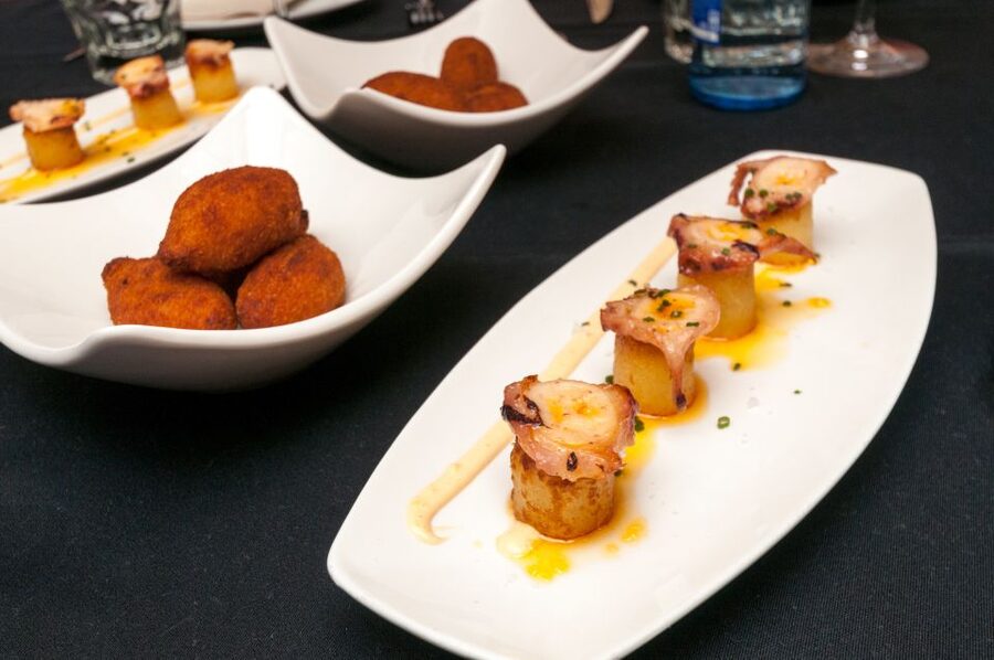 Barcelona Gourmet Food & Wine Tour with Local Expert - Finale at a Menu-less Seasonal Restaurant With Organic Catalan Wines