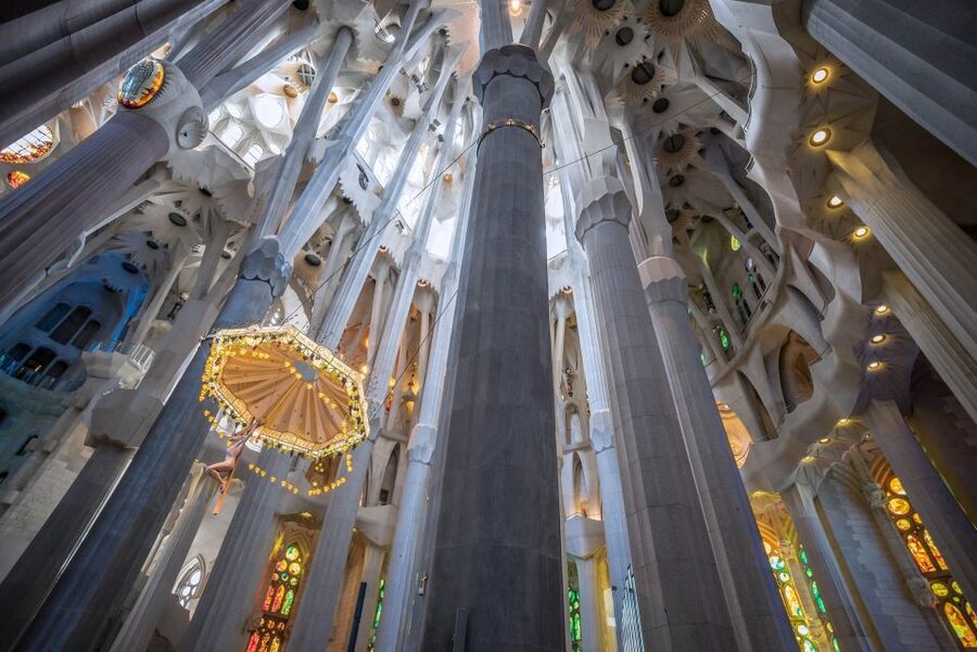 Barcelona: Guided Tour of Sagrada Familia - The guided story of Gaudi and Catalan modernism
