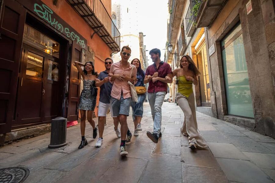 Barcelona: Guided Walking Tour - Els Quatre Gats and the story behind art and ideas