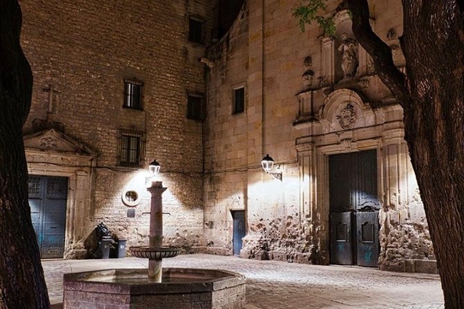 Barcelona Half-Day Sightseeing Private Tour - Montjuïc Hill and Gaudi swaps you can build into the day
