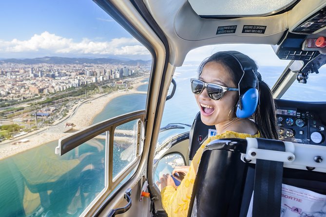 Barcelona Helicopter, Sailboat & Old Town Private Walking Tour - Passeig de Gràcia and the Gaudí stretch: where icons sit in your line of sight