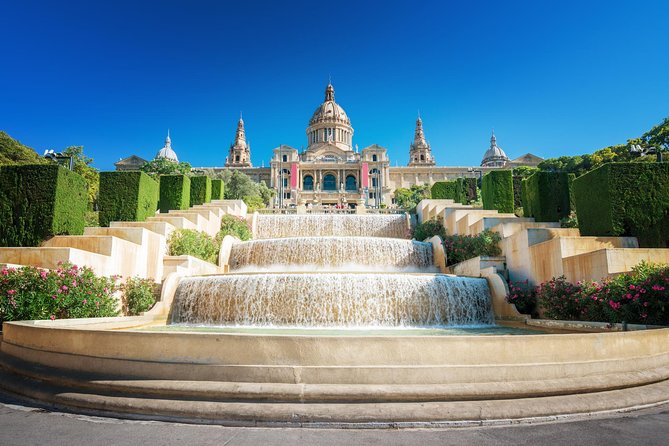 Barcelona Highlights & Montserrat with Port or Hotel Pick Up - Gaudi in Motion: Sagrada Familia Exteriors and Casa Batlló