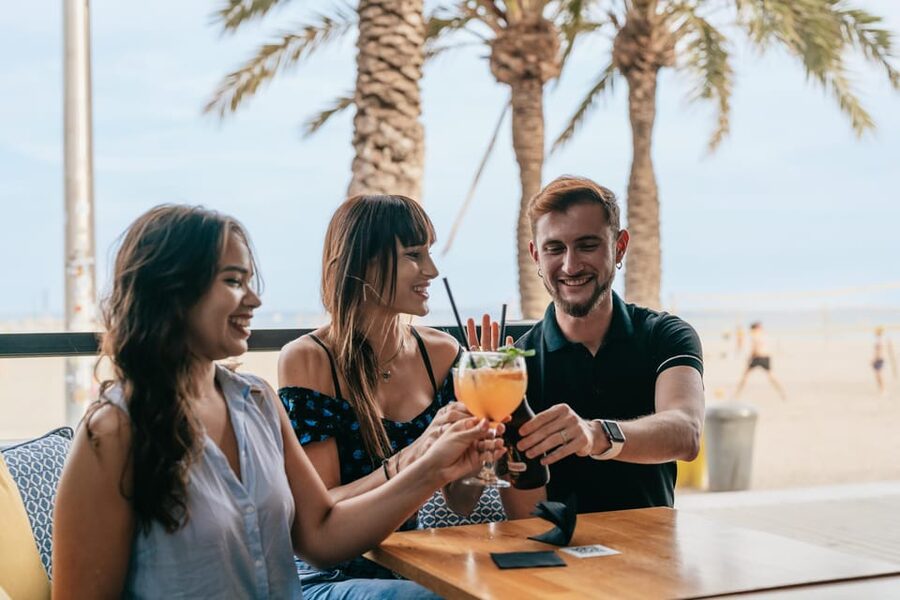 Barcelona: Icebar experience, located at the beach !! - Icebarcelona by the beach: the big reason it feels special