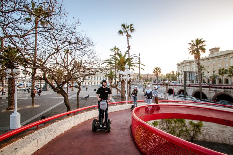 Barcelona Insiders Segway Tour 1.5h - Before you go: what to wear and how to be ready