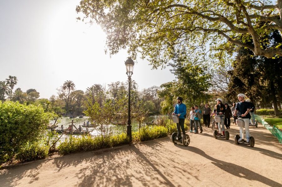 Barcelona Insiders Segway Tour 1.5h - Arc de Triomf and the path through Passeig de Lluís Companys