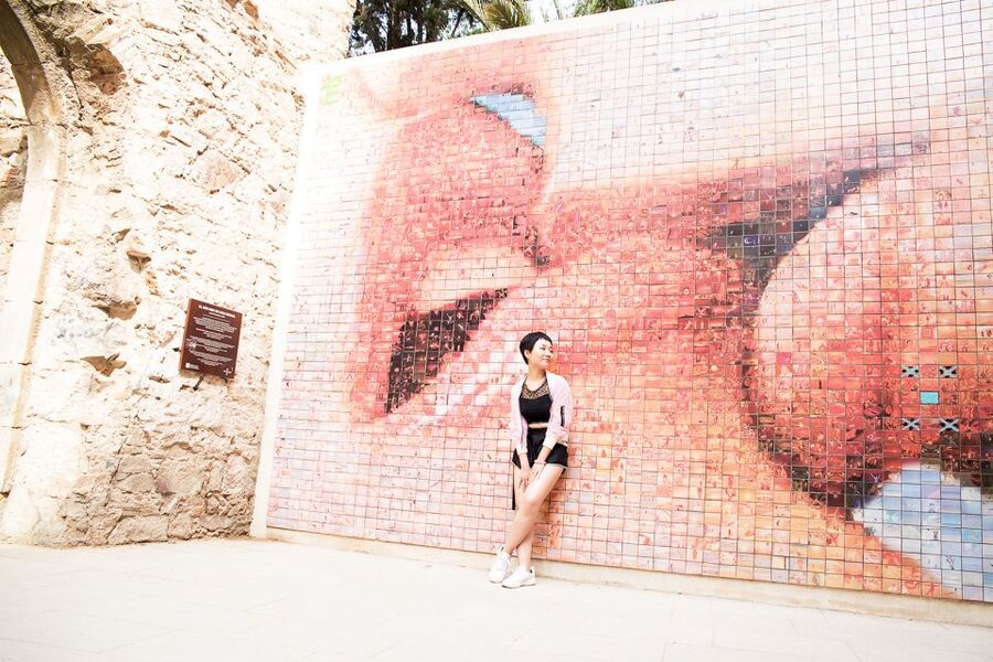 Barcelona: Instagram Tour of the Most Scenic Spots - Half-day vs full-day: where Park Güell fits into your day