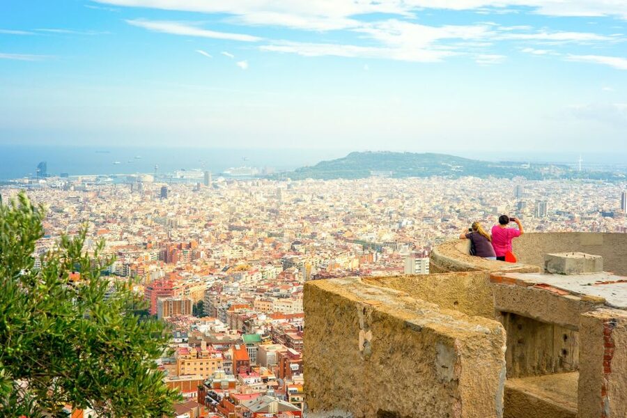Barcelona: Instagram Tour of the Most Scenic Spots - Price and value: what $38 buys, and what costs extra