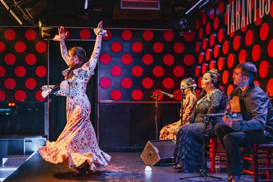 Barcelona: Los Tarantos Flamenco Show - Pairing the show with the rest of your Barcelona night