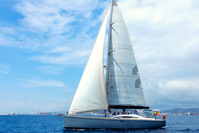 Barcelona Luxury Yacht Cruise – Day or Sunset, Open Bar & Snacks - Price and value: what $59.28 really buys you in Barcelona