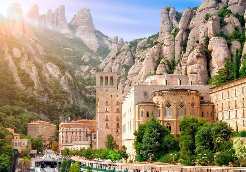 Barcelona: Montserrat Monastery and Black Madonna Day Trip - Meeting point and the roughly one-hour drive out of the city