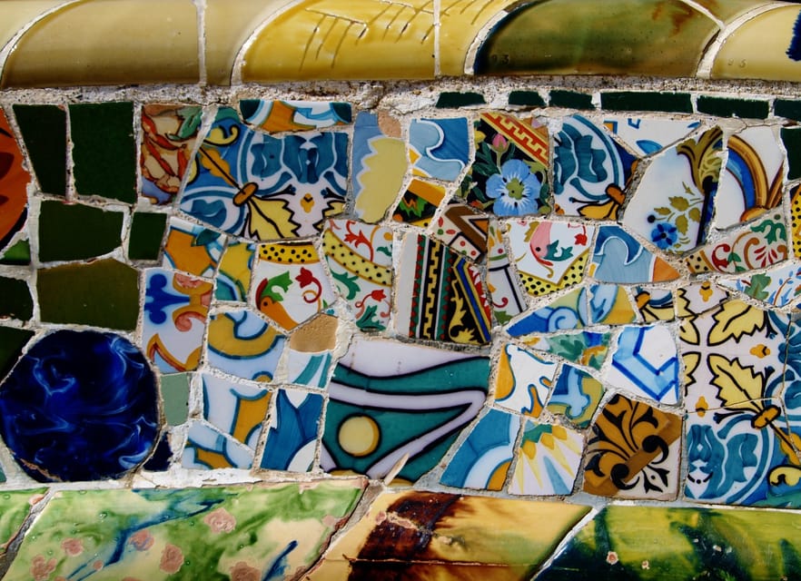 Barcelona: Park Güell Guided Tour - What to bring, and what to leave behind