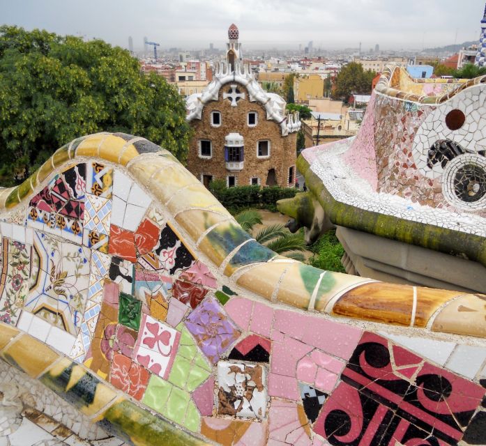 Barcelona: Park Güell & Sagrada Familia Guided Tour - Sagrada Familia Guided Tour: 75 Minutes to Understand the Why