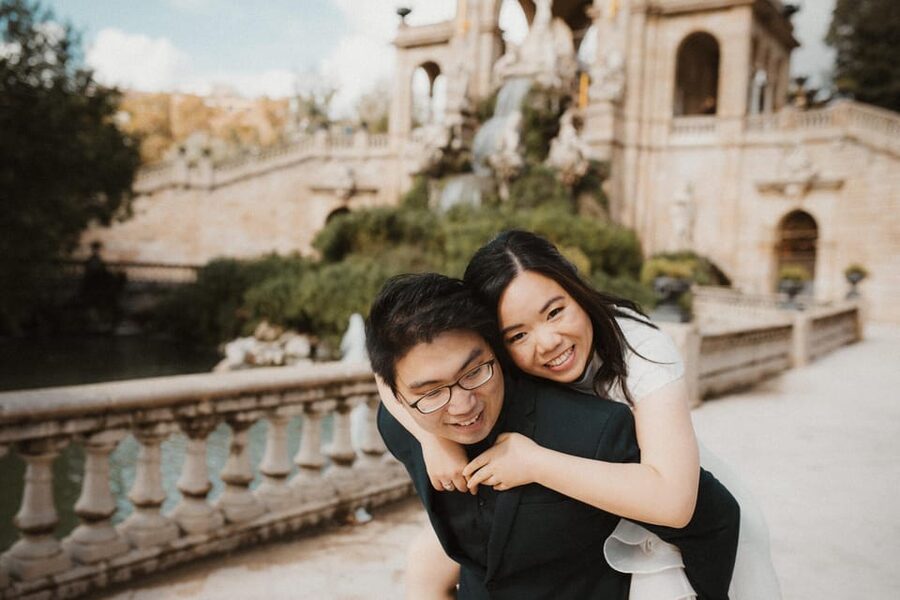 Barcelona: Photo Shoot + Exclusive Video of the Best Moments - Parc de la Ciutadella: where the light gets kinder