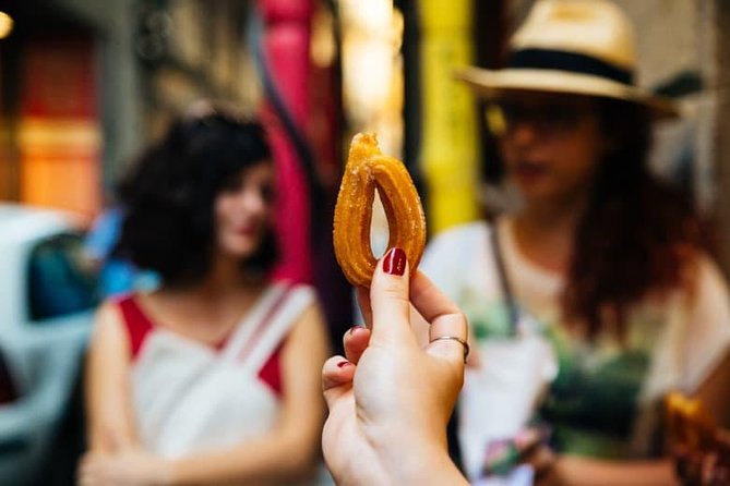 Barcelona Private Food Tour With Locals: 6 or 10 Tastings - Choosing 6 or 10 tastings: value in plain terms