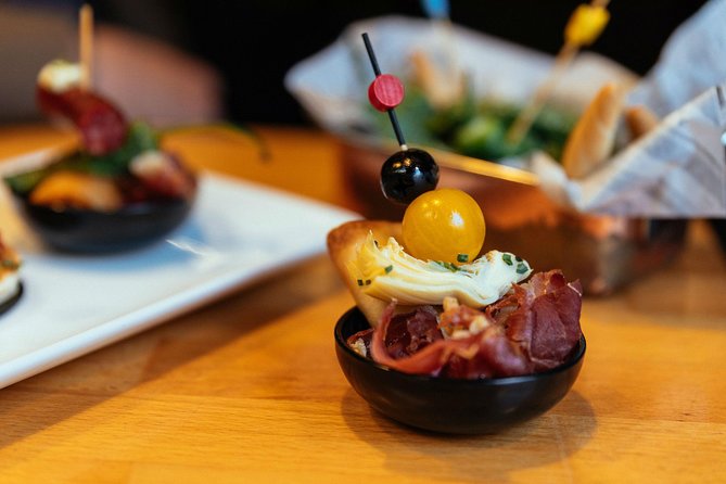 Barcelona Private Food Tour With Locals: 6 or 10 Tastings - How the guide turns snacks into a Barcelona lesson