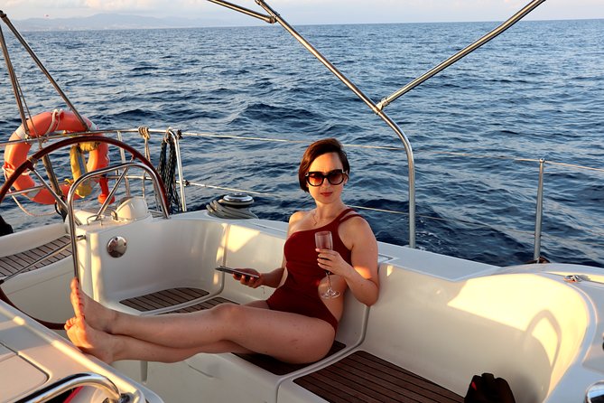 Barcelona Private Sailing Tour with Drinks for Family and Friends - Price and Value: Why $151.23 Can Add Up Fast