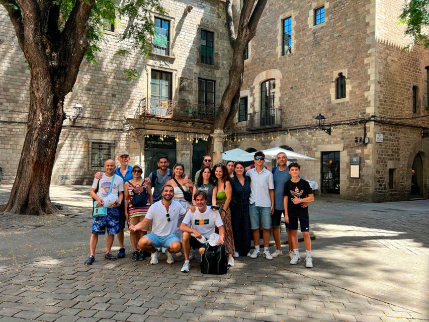 Barcelona: Sagrada Familia, Modernism, and Old Town Tour - Getting the Value Out of a 3 to 3.5 Hour Walk