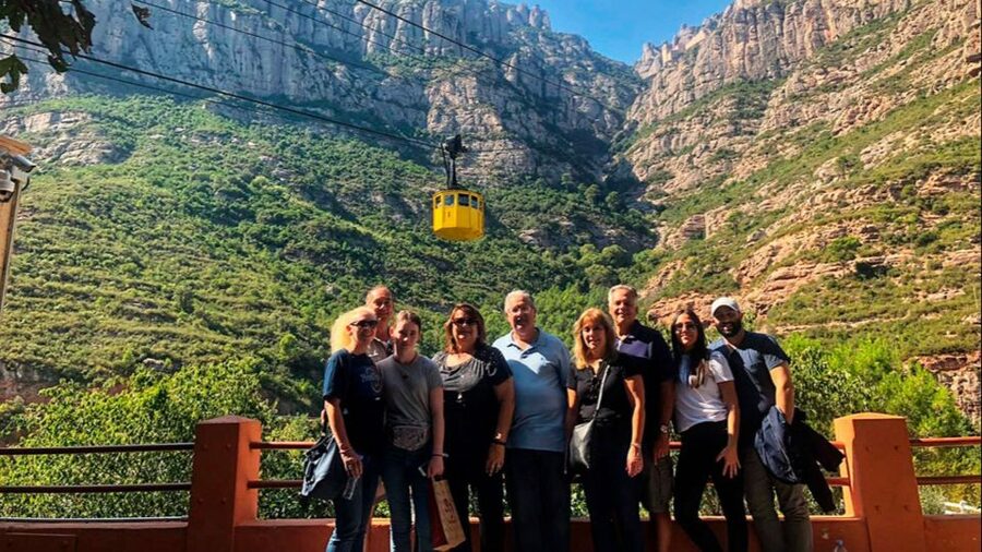 Barcelona: Sagrada Familia & Montserrat Full-Day with Pickup - From Passeig de Gracia to Montjuïc area, you start with smart positioning