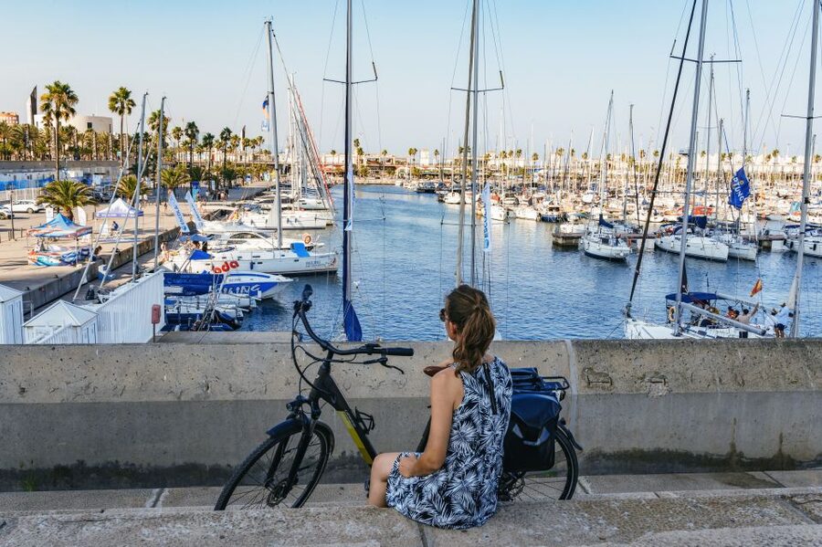 Barcelona: Sagrada Familia or Coastal City Sights by eBike - Santa Maria del Mar area and the Gothic Quarter lane feeling