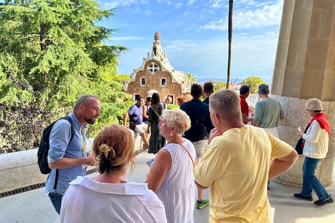 Barcelona: Sagrada Familia & Park Guell Guided Tour + Transfer - Why this Park Güell plus Sagrada Família plan works