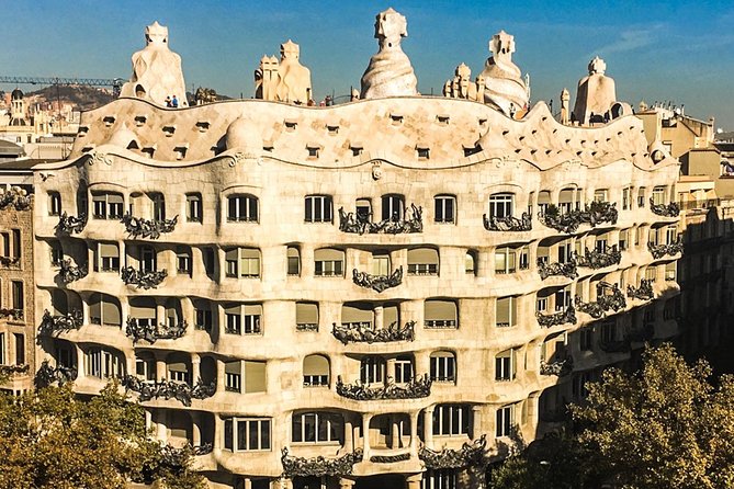 Barcelona: Sagrada Familia, Park Guell & Tapas Private Tour - Sagrada Familia, Skip-the-Line, and Two Ways to Visit