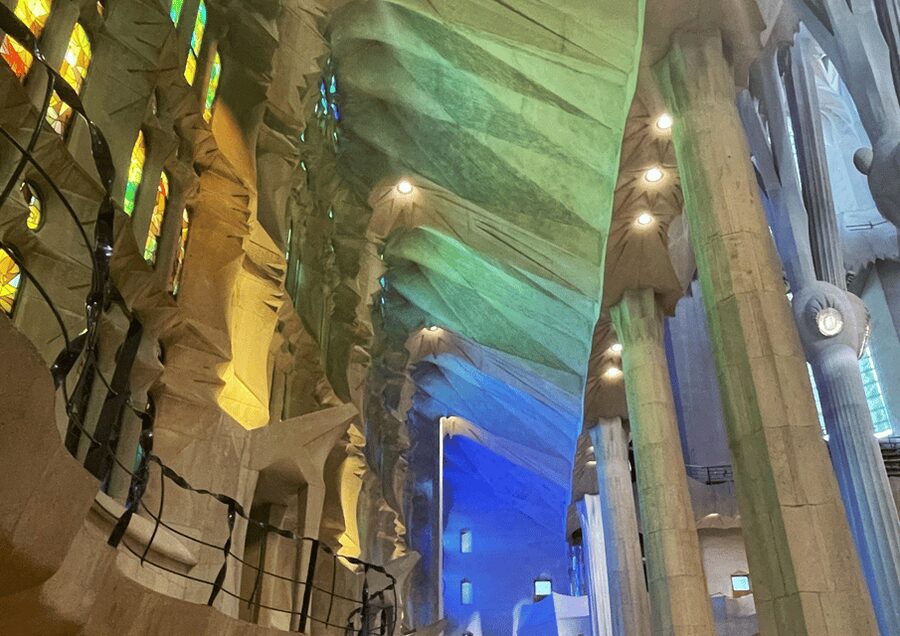 Barcelona: Sagrada Familia Tour with Optional Extras - What this tour is including, and what you’ll need elsewhere