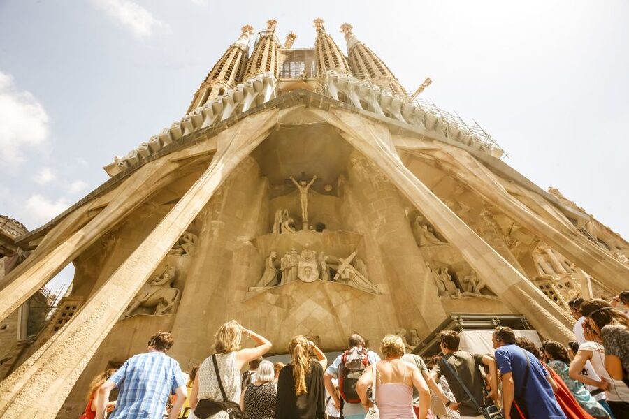 Barcelona: Sagrada Familia Tour with Optional Tower Access - Who This Tour Fits Best (And Who Might Skip the Tower)
