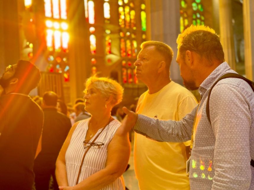 Barcelona: Sagrada Família Tour with Skip-the-Line Access - Outside first: how the Nativity and Passion facades teach you how to look