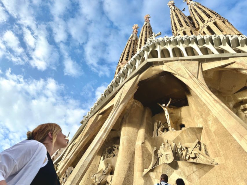 Barcelona: Sagrada Família Tour with Skip-the-Line Access - Quick practical checklist before you book