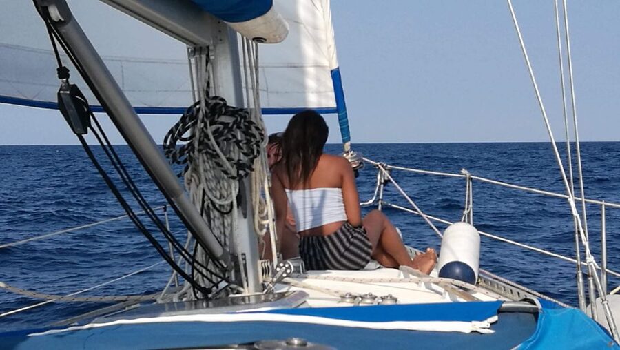Barcelona: Sailing Trip with Drinks and Snacks - Key things to know before you sail