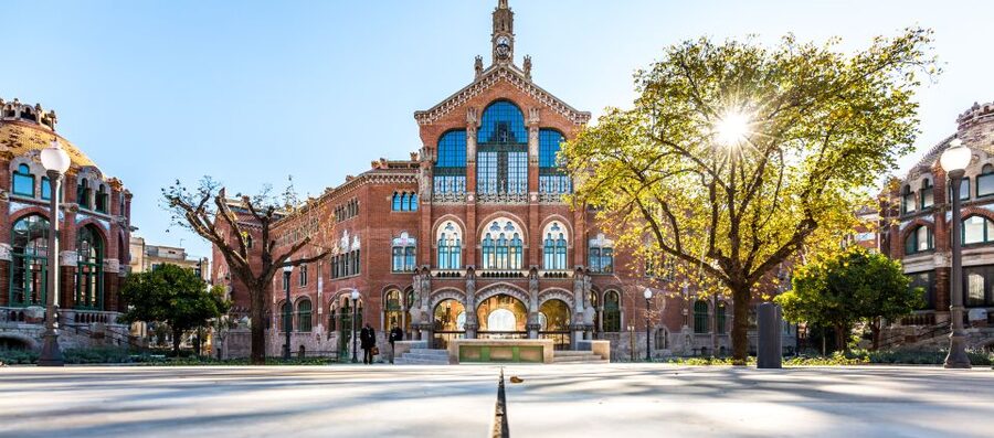 Barcelona: Sant Pau Recinte Modernista Entry Ticket - Underground Passageways, Stained Glass, and Mosaics