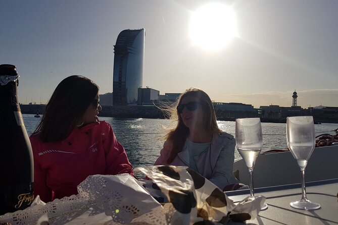 Barcelona Small Group Sailing with Snacks and Cava - Practical tips to get the most from the experience