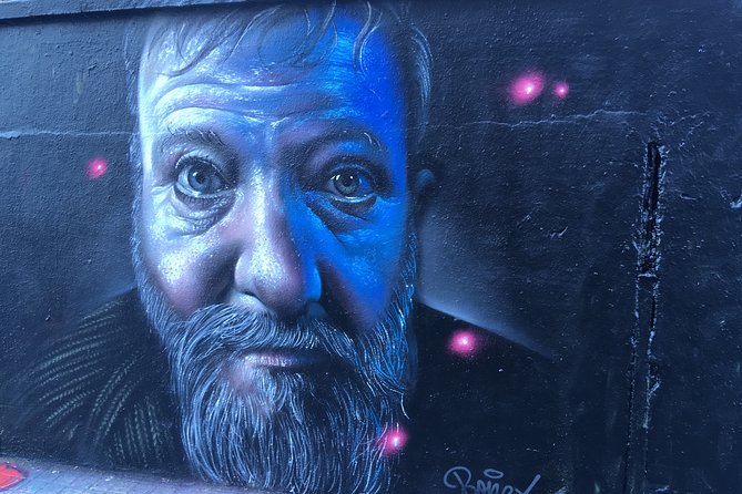Barcelona Street Art and Graffitti Bicycle Tour - What you learn on the ride, not just what you see