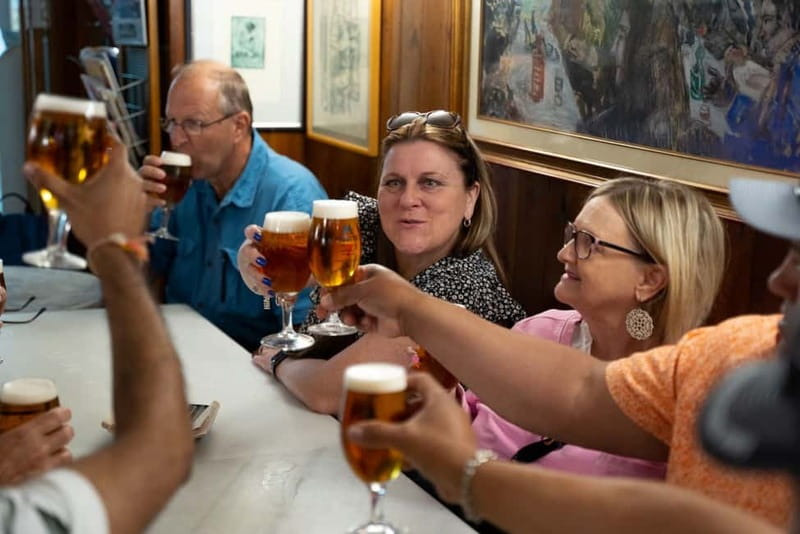 Barcelona: Tapas and Drinks Tour of Old Town - Small group size: why max 12 actually changes the experience
