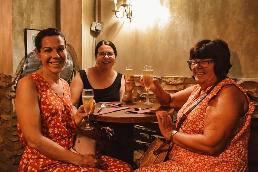 Barcelona: Tapas Walking Tour with Food, Wine, and History - Meeting at Travel Bar Near Las Ramblas: The Start Matters