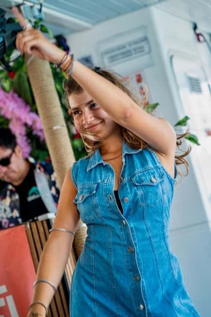 Barcelona: The Original Barcelona Boat Party - Drills, DJ Volume, and the Real Value of Drinks Vouchers