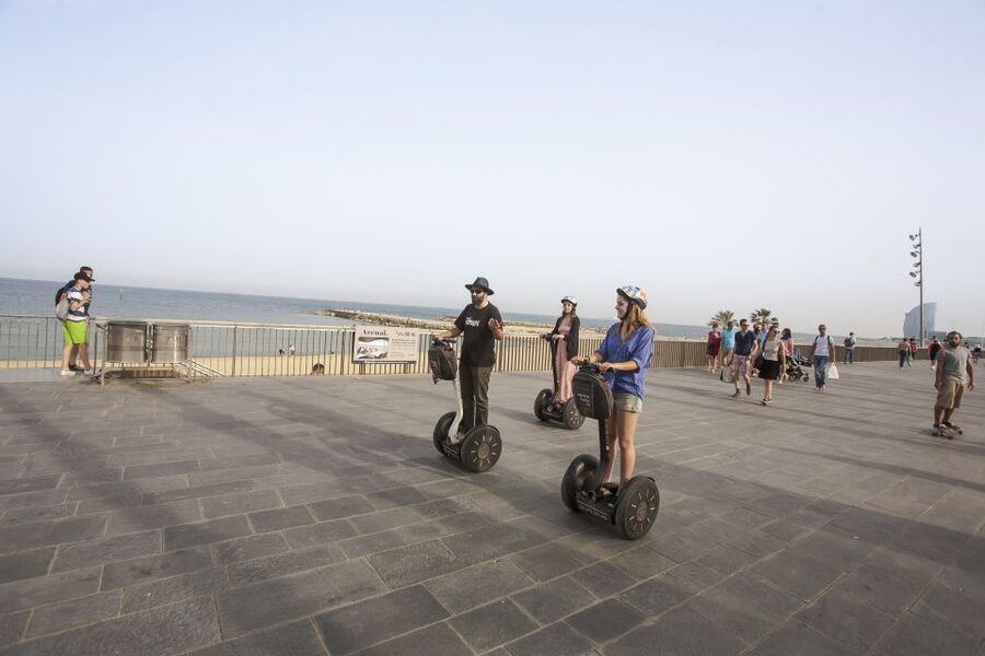 Barcelona: Welcome to Barcelona Segway Tour - Gothic Quarter to El Cap de Barcelona: medieval lanes, quick photos, real orientation