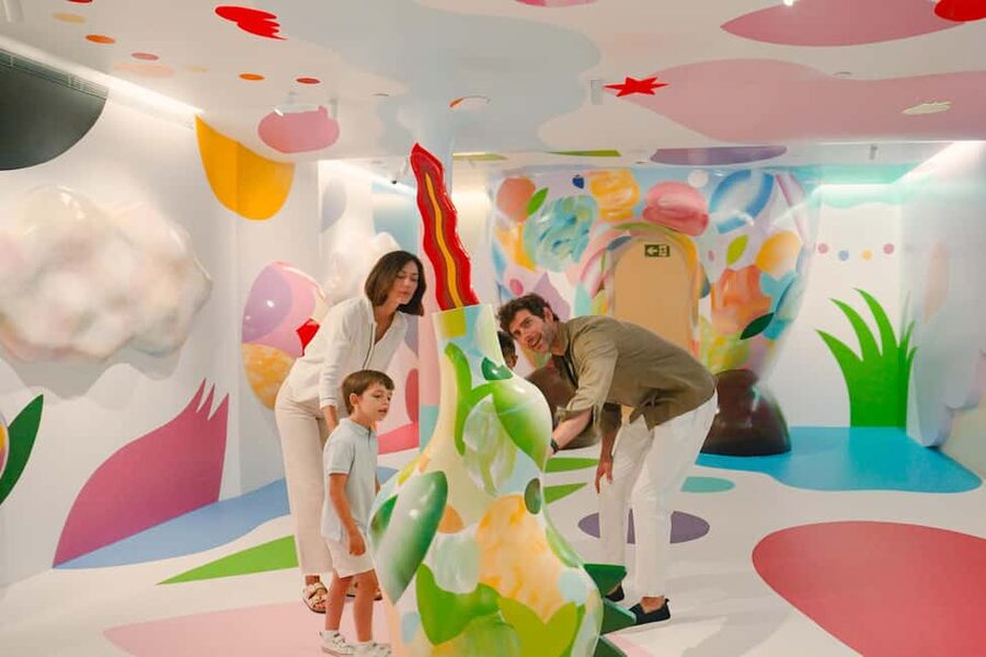 Barcelona: White Rabbit Catalonia's Top Immersive Experience - What this place feels like, right when you walk in