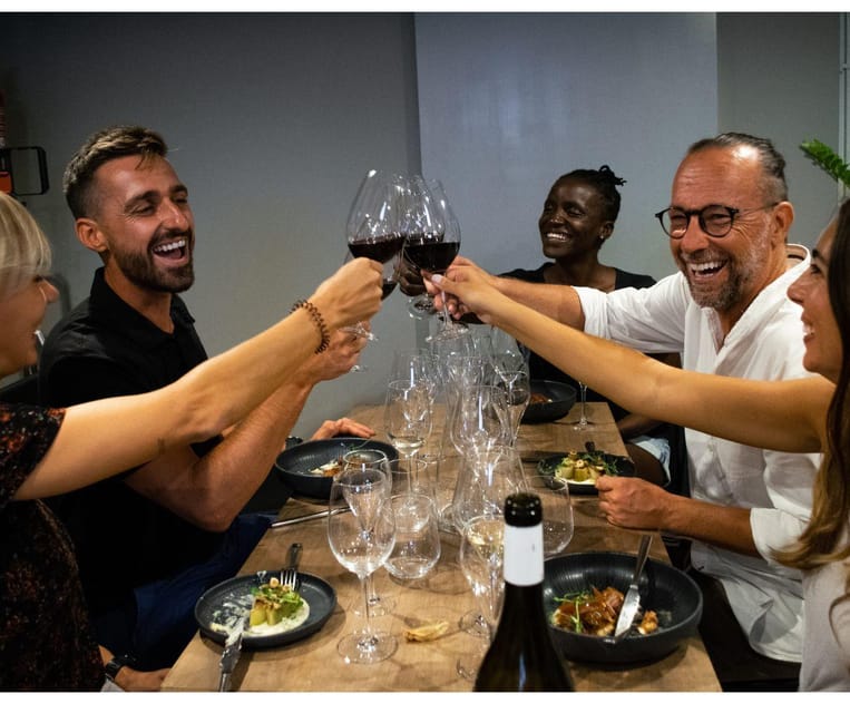 Barcelona: Wine Tasting and Tapas 5-Course Pairing Dinner - Key things you should know before you go