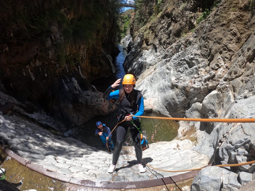 Benahavís: Canyoning Guided Tour at Guadalmina River - Key things I’d plan around