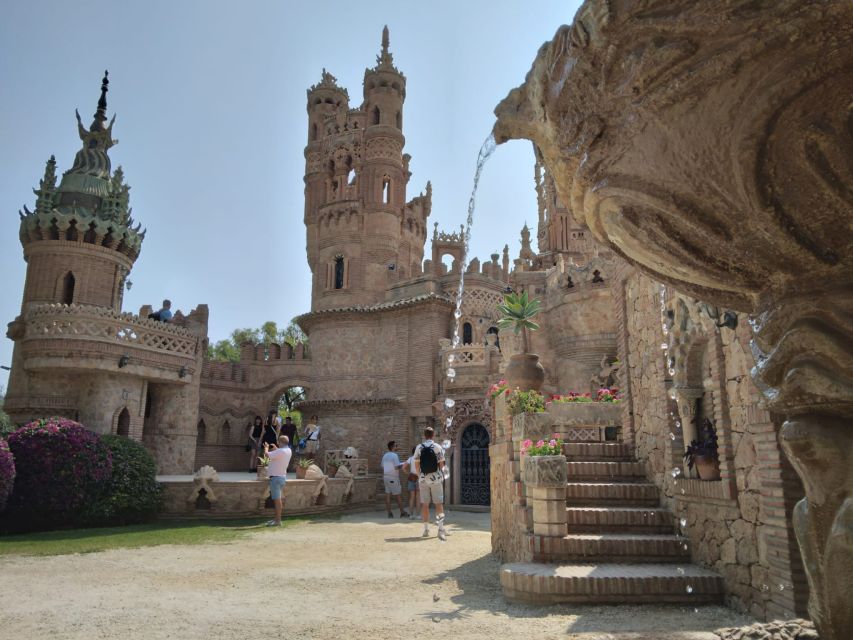 Benalmadena: Colomares Castle Tour with Entry Ticket - Should You Book the Colomares Castle Tour With an Entry Ticket?